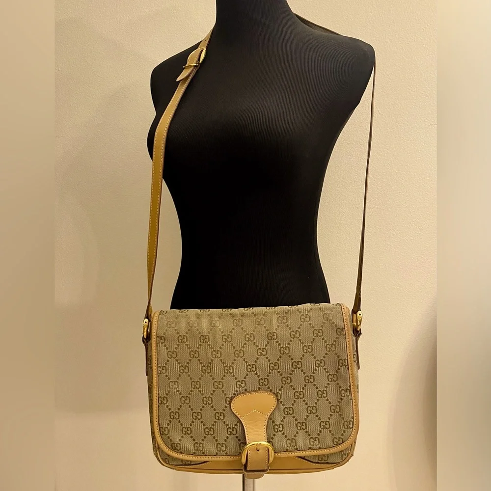 Gucci Vintage Beige Crossbody Bag - Picture 12 of 12